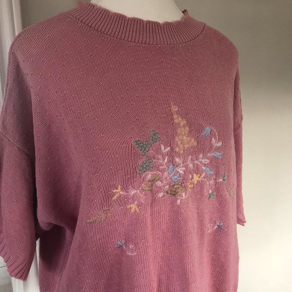 Carly Blake pink embroidered sweater top - Picture 3 of 4